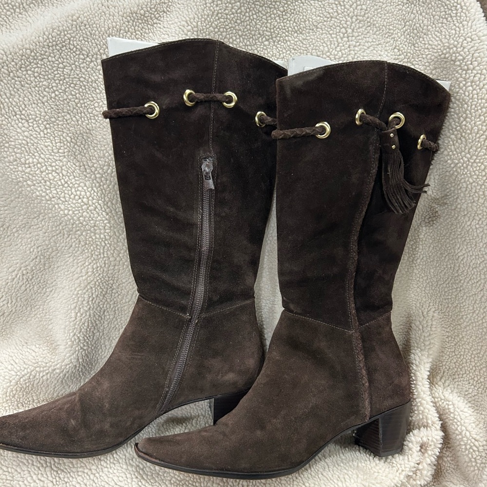 Brown Suede Cowboy Style Boots with Tassel